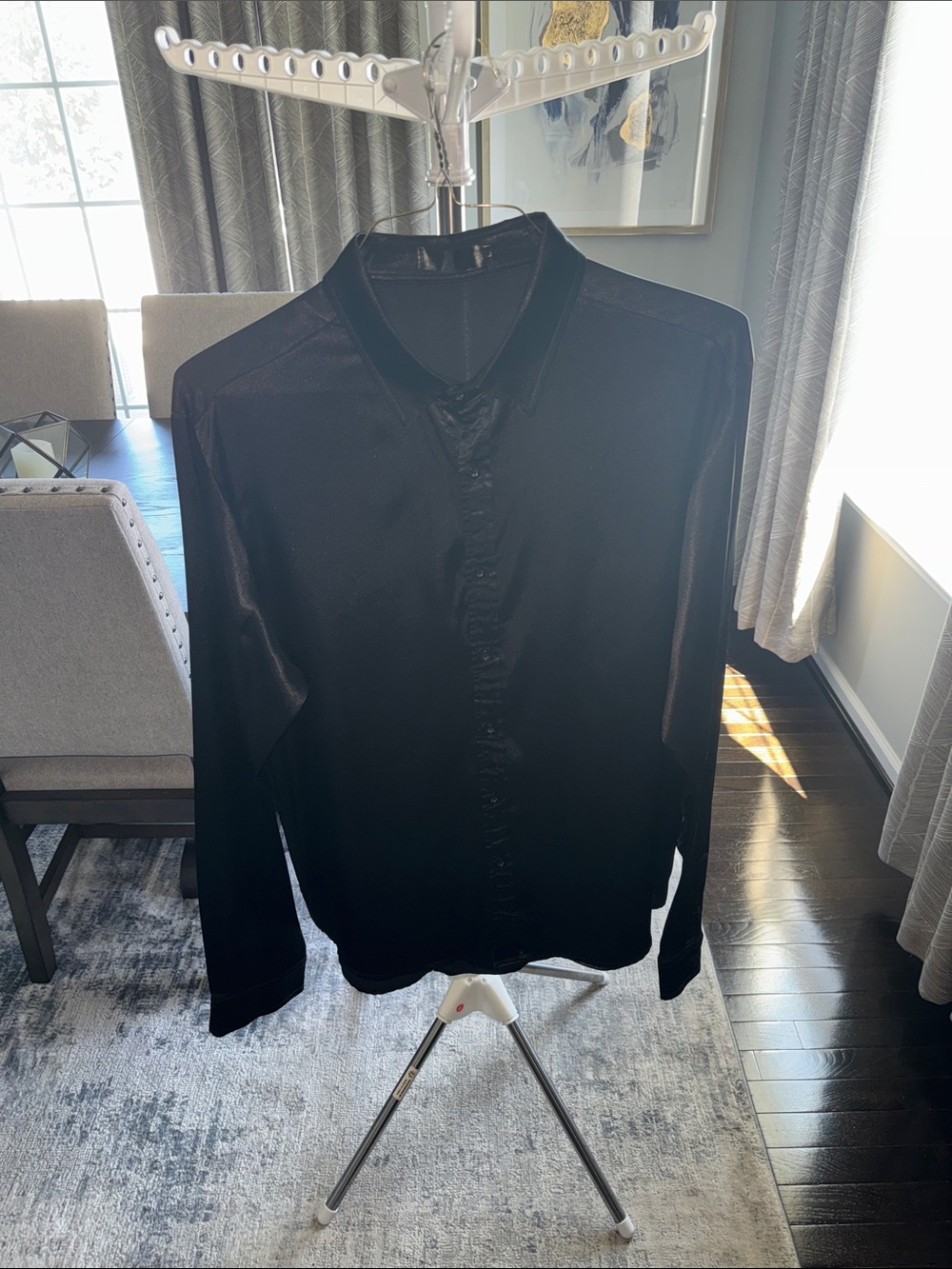 Men's Black Long-Sleeve Dress Shirt